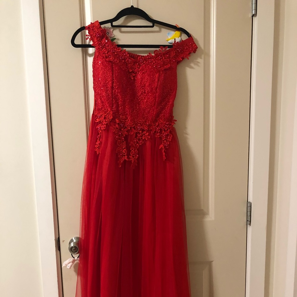 Gorgeous Red Prom Dress
